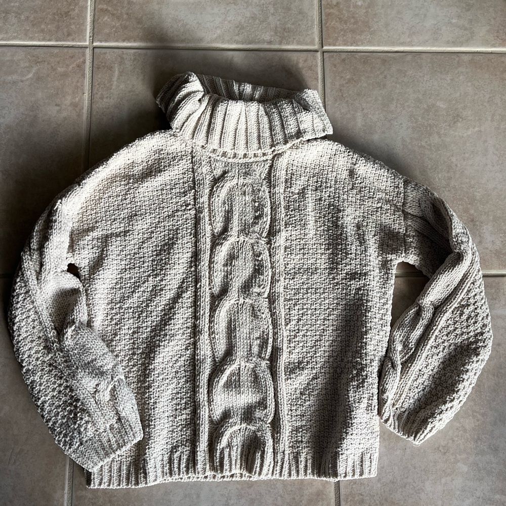 Seven7 Cream Cable Knit Turtleneck Sweater